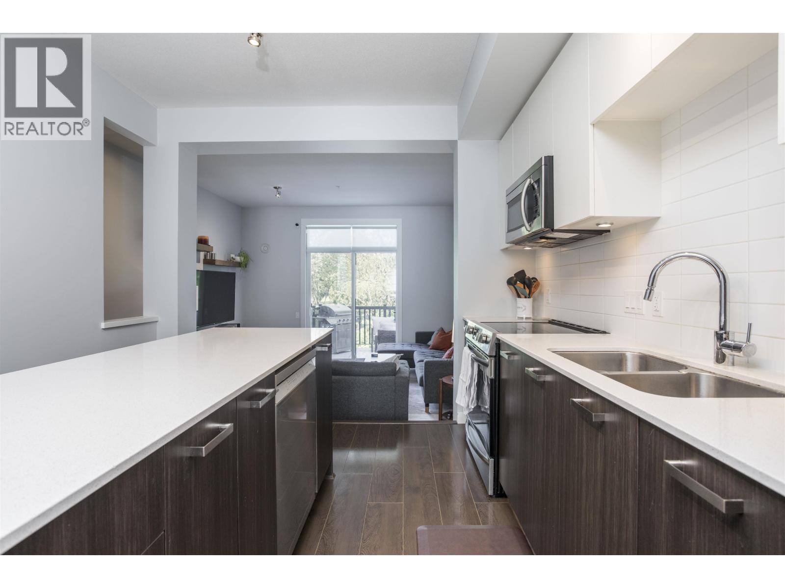103 2428 Nile Gate, Port Coquitlam, British Columbia  V3B 0H6 - Photo 4 - R3119765