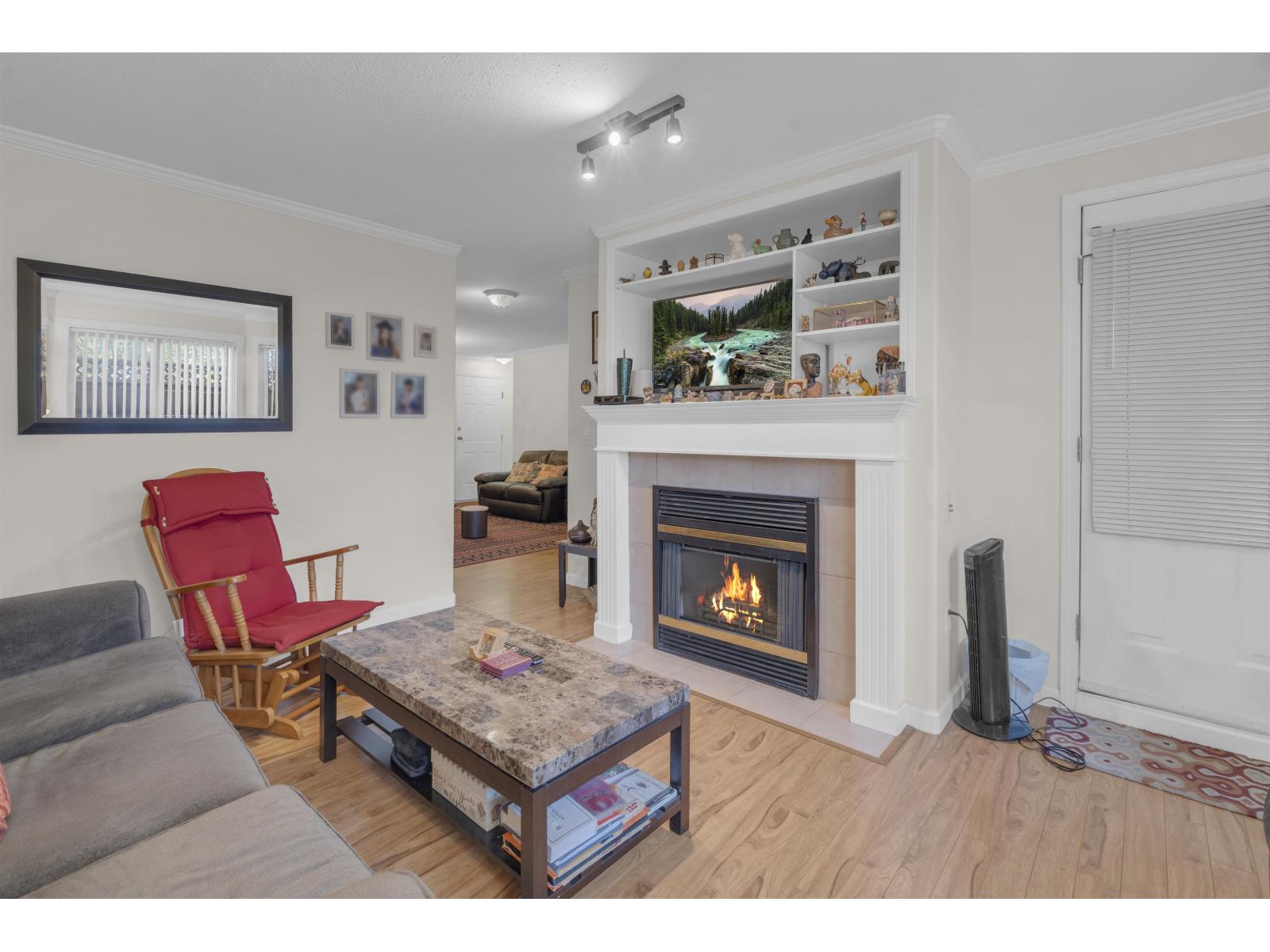 103 13226 104 AVENUE, surrey, British Columbia