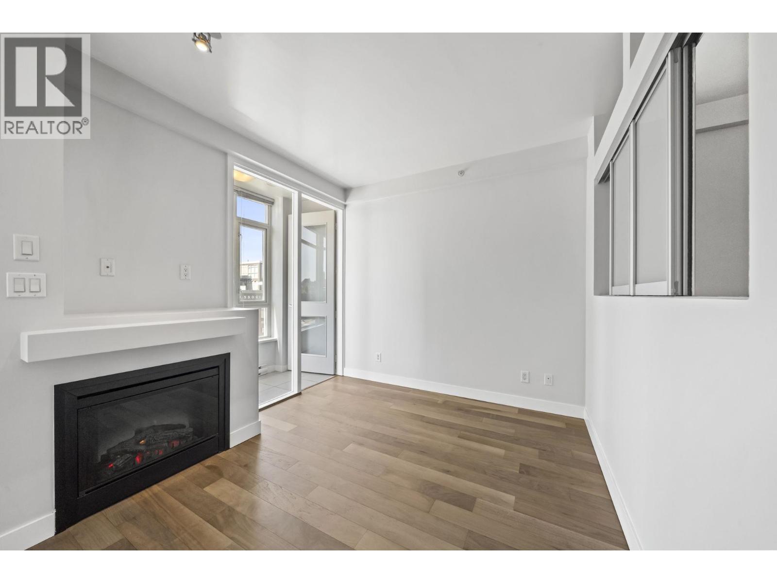 304 2055 Yukon Street, Vancouver, British Columbia  V5Y 4B7 - Photo 3 - R3119202