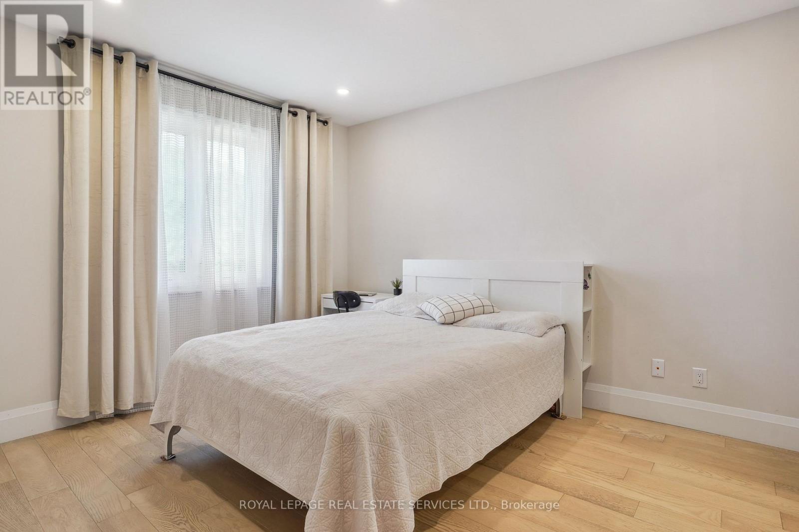 24 Peel Street N, Hamilton, Ontario  L9H 2Z9 - Photo 30 - X13087230