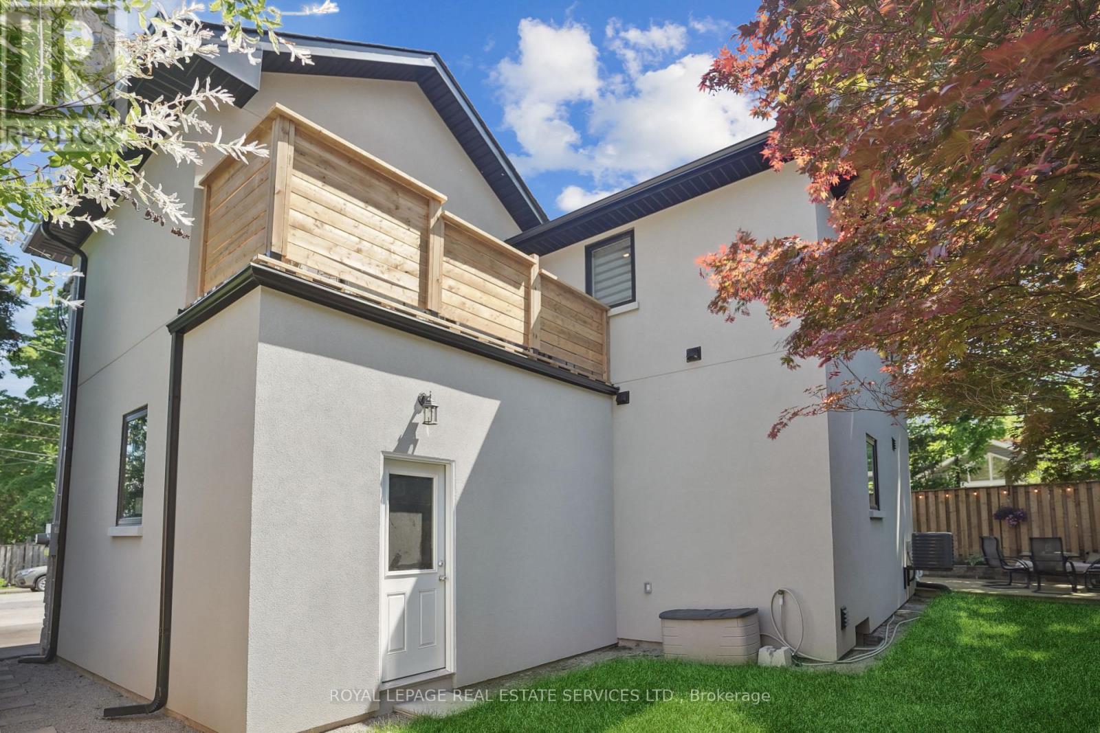 24 Peel Street N, Hamilton, Ontario  L9H 2Z9 - Photo 49 - X13087230