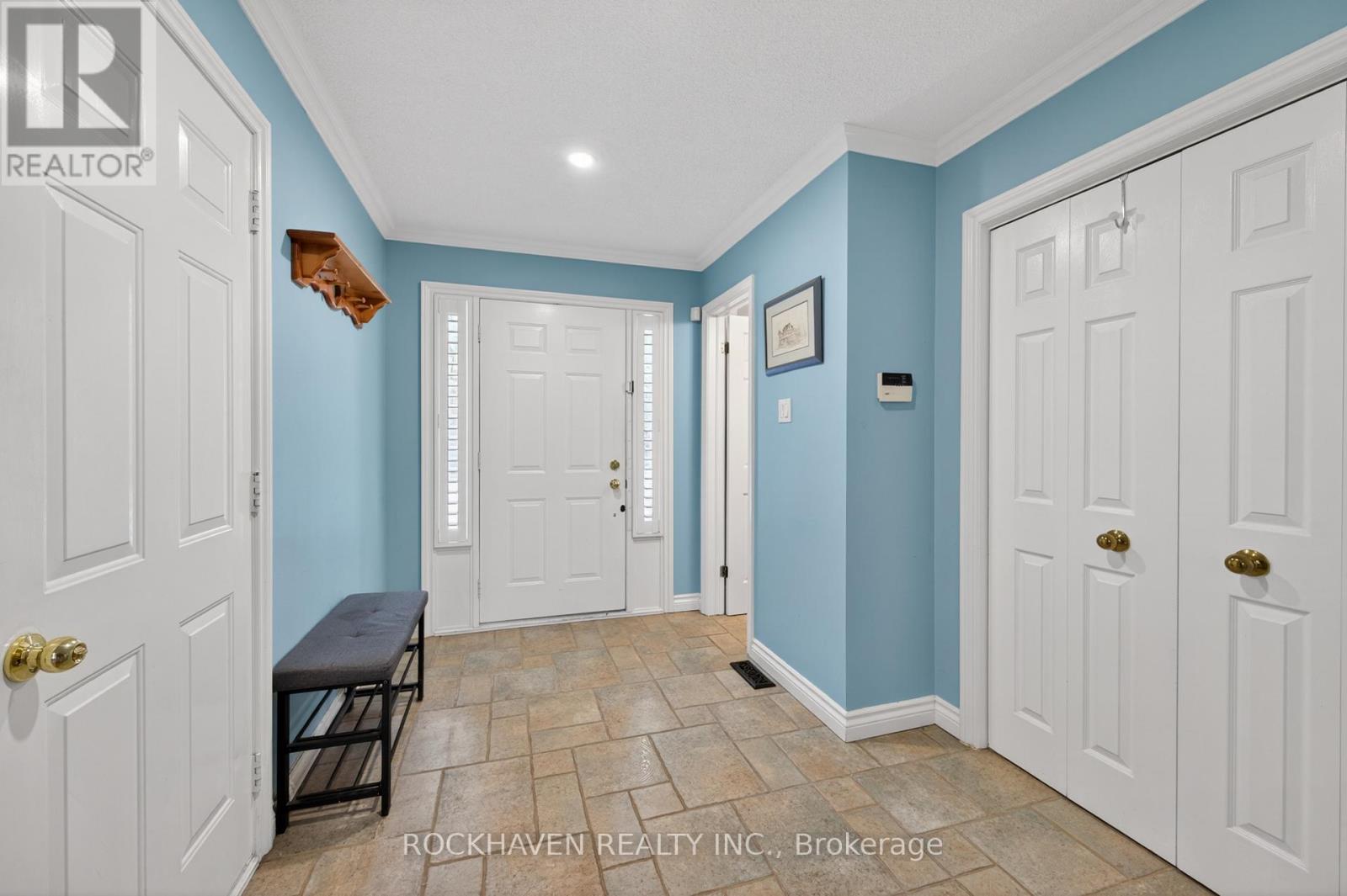 7 - 30 Osler Drive, Hamilton, Ontario  L9H 6W1 - Photo 3 - X13087240