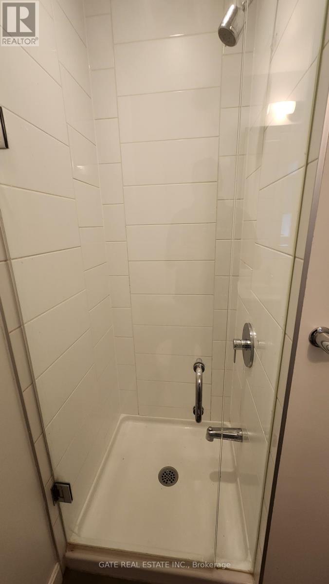 1810 - 50 Forest Manor Road, Toronto, Ontario  M2J 0E3 - Photo 7 - C12995792