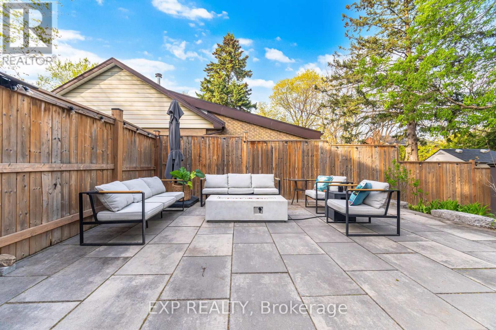 11 Armstrong Street, Brampton, Ontario  L6W 1W7 - Photo 36 - W13087134