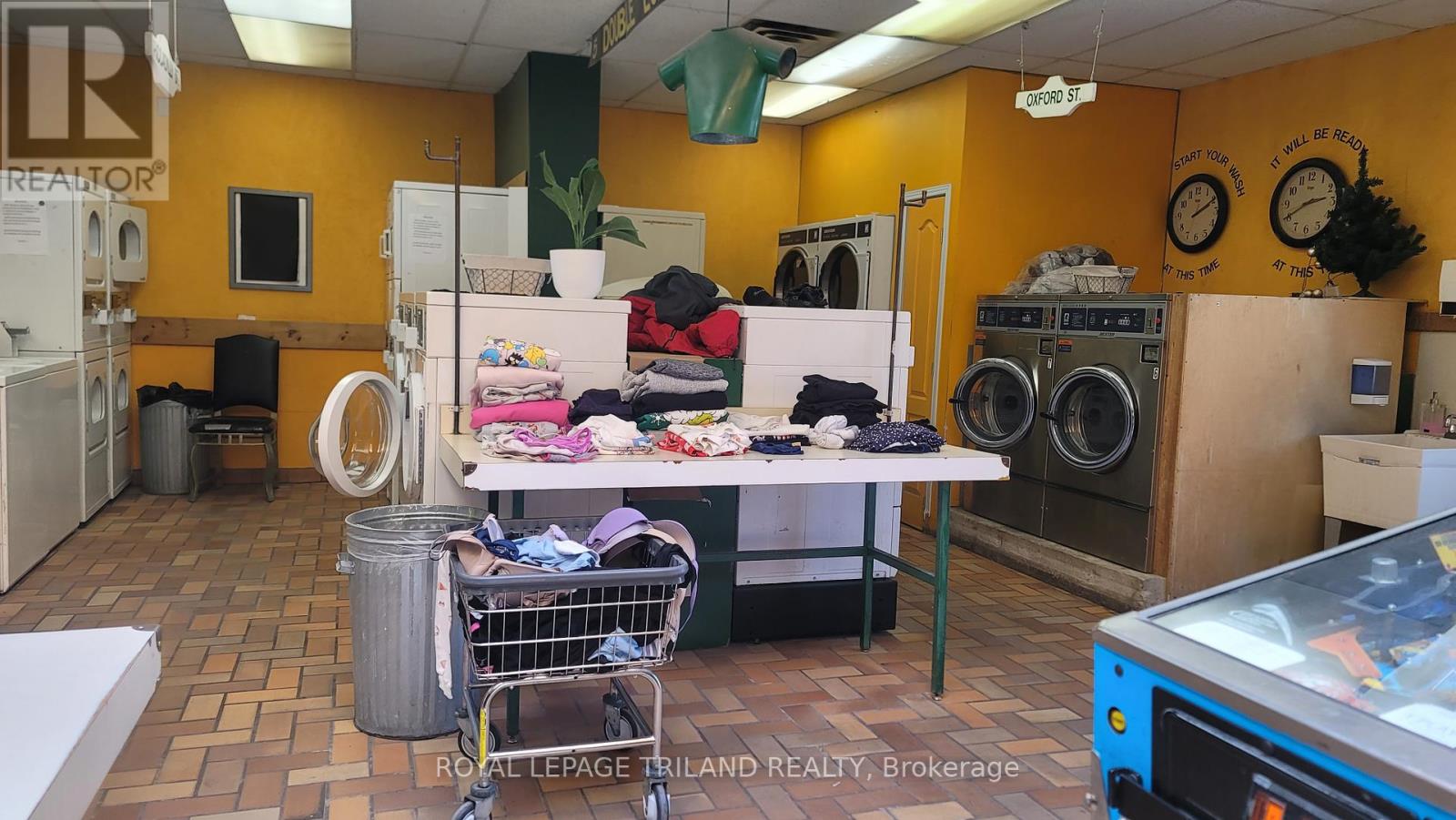 590 Oxford Street E, London North, Ontario  N5Y 3J1 - Photo 11 - X13084976