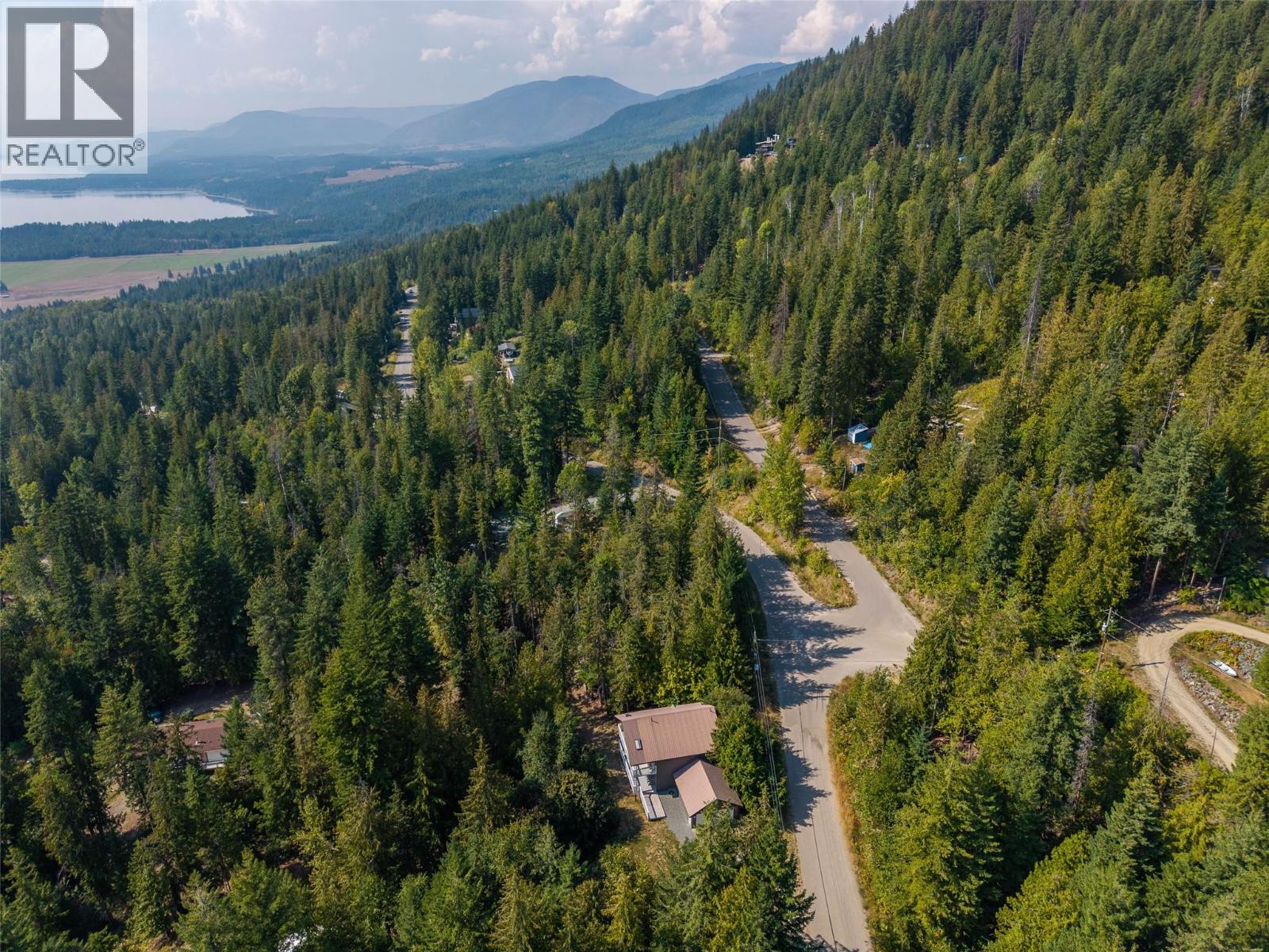 Vickers Trail Lot# 146, Anglemont, British Columbia  v0e 1m8 - Photo 5 - 10385823