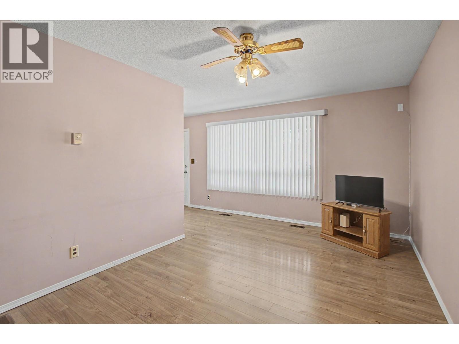 2469 15th Avenue, Prince George, British Columbia  V2M 1S5 - Photo 4 - R3119719