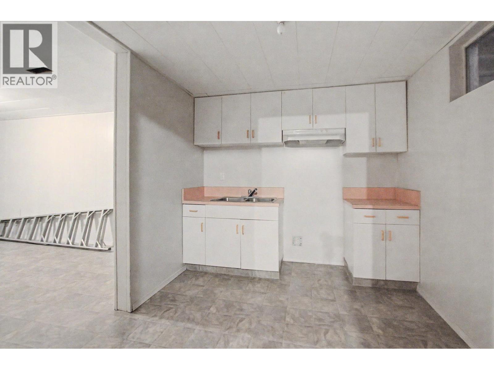 2469 15th Avenue, Prince George, British Columbia  V2M 1S5 - Photo 17 - R3119719