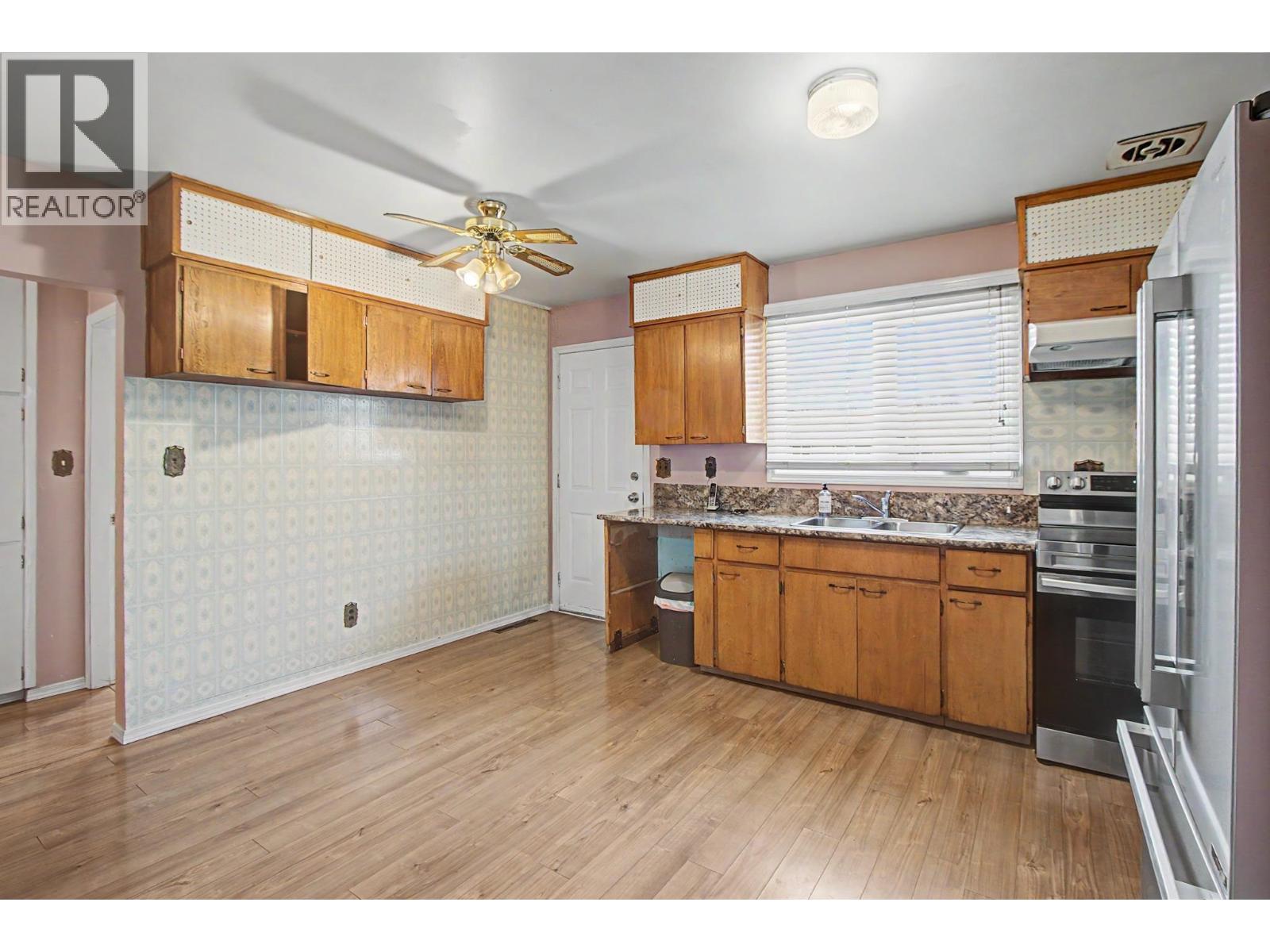 2469 15th Avenue, Prince George, British Columbia  V2M 1S5 - Photo 7 - R3119719