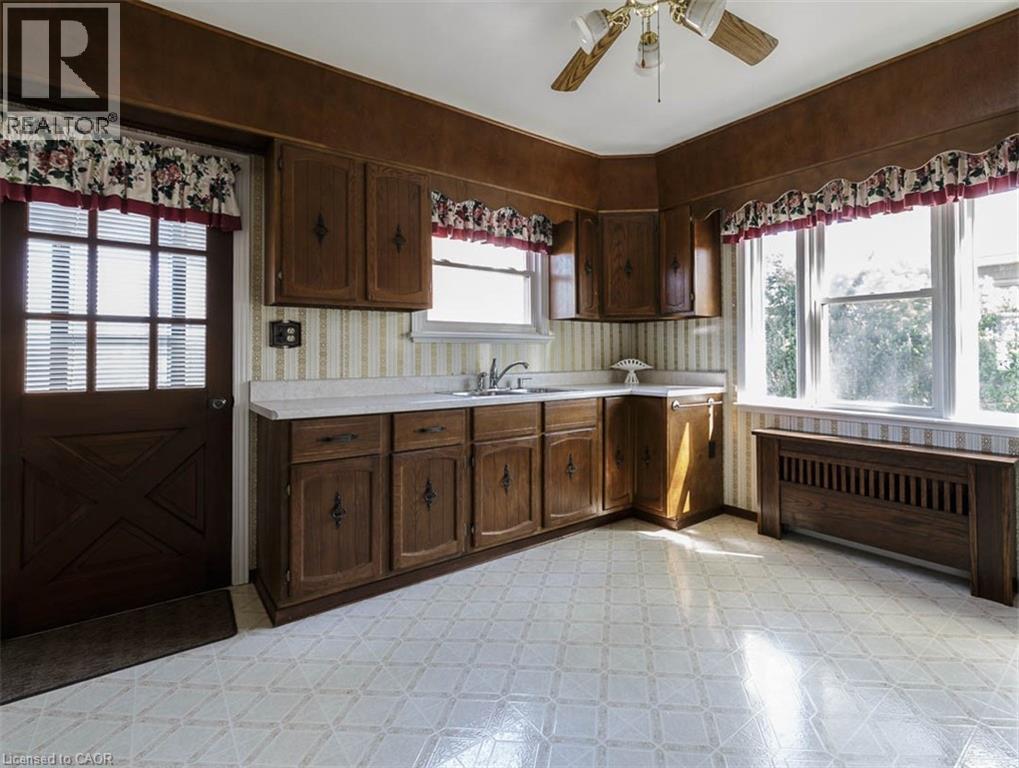 248 Wallace Avenue S, Welland, Ontario  L3B 1R6 - Photo 15 - 40827421