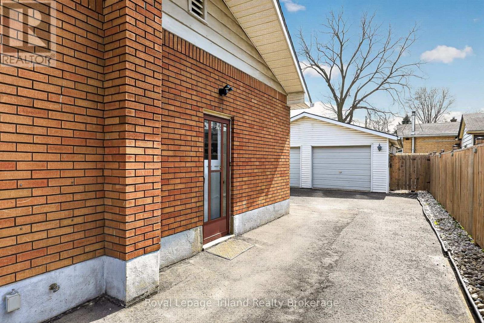261 Springbank Avenue N, Woodstock, Ontario  N4S 7R2 - Photo 29 - X13087276