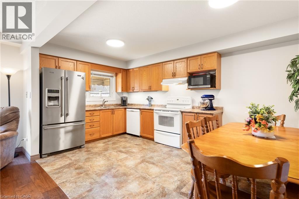 92 Snowdrop Crescent, Kitchener, Ontario  N2E 4G6 - Photo 11 - 40827438