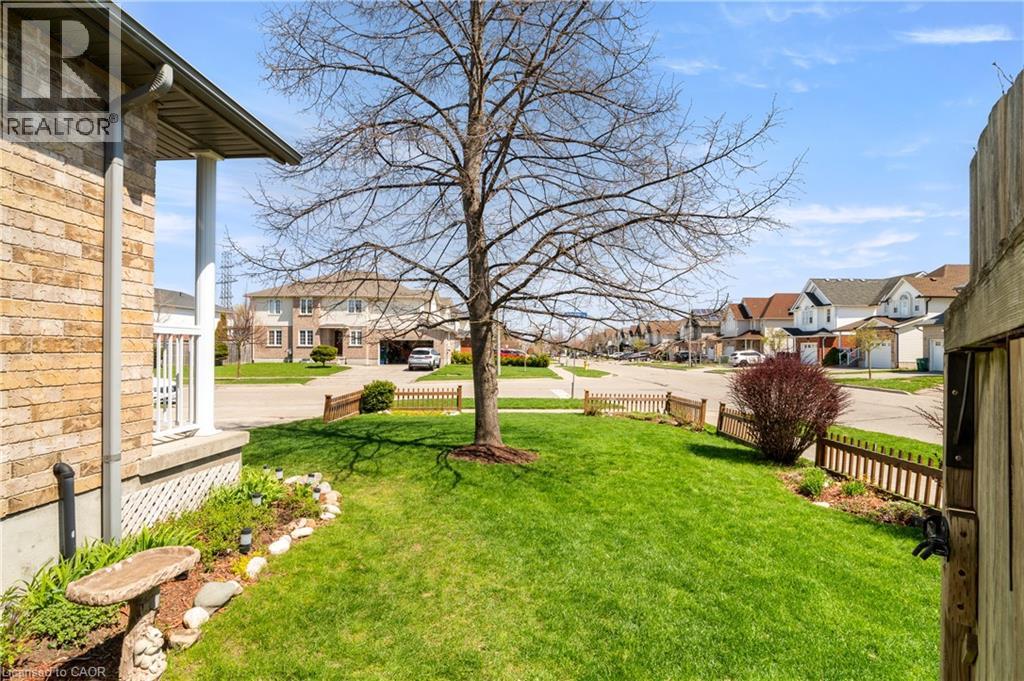 92 Snowdrop Crescent, Kitchener, Ontario  N2E 4G6 - Photo 43 - 40827438