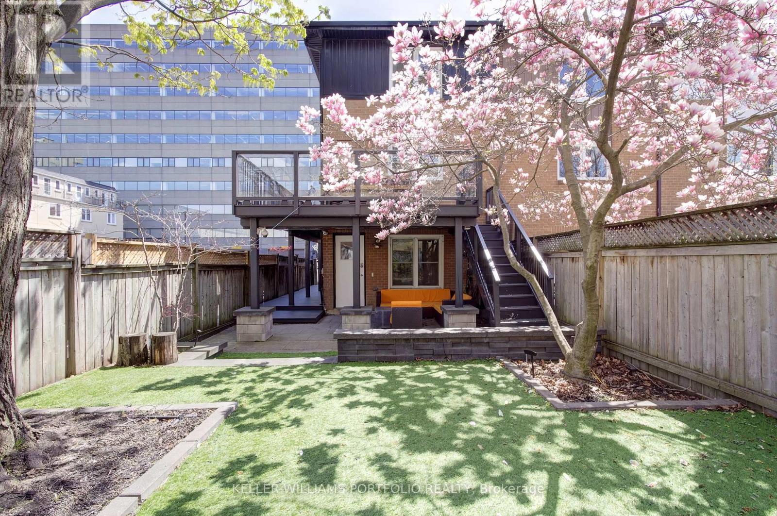 48 Michener Court, Toronto (Niagara), Ontario  M6J 3R6 - Photo 49 - C13087270