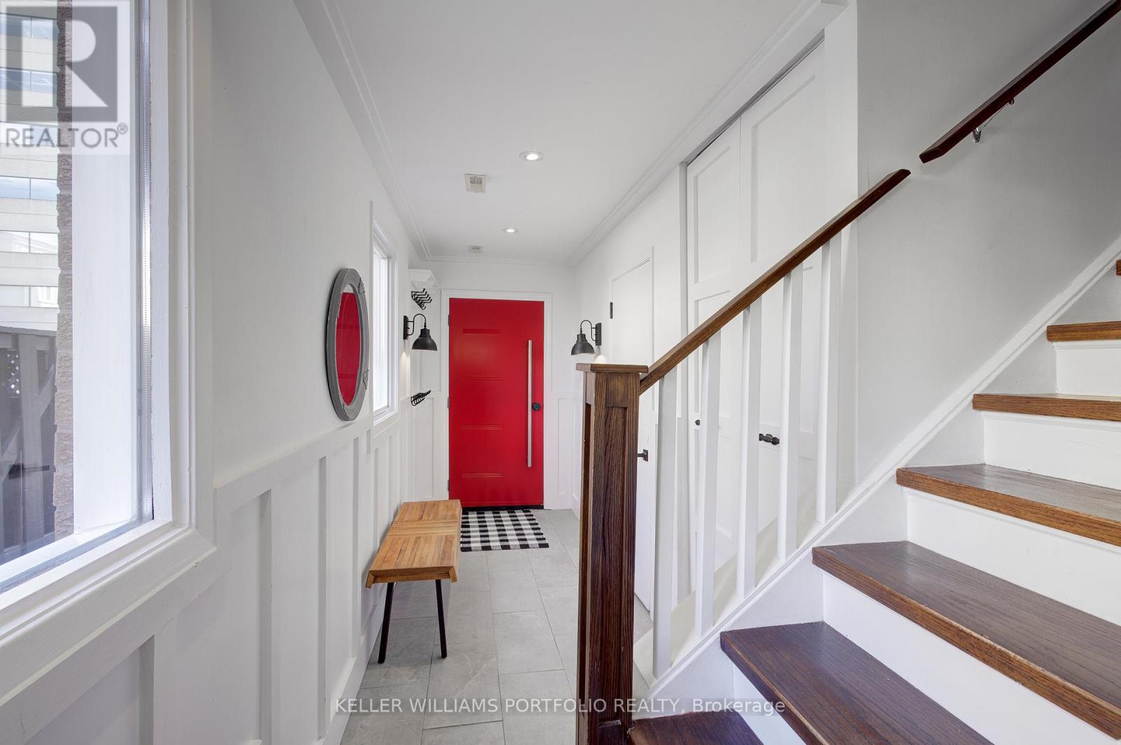 48 Michener Court, Toronto (Niagara), Ontario  M6J 3R6 - Photo 6 - C13087270