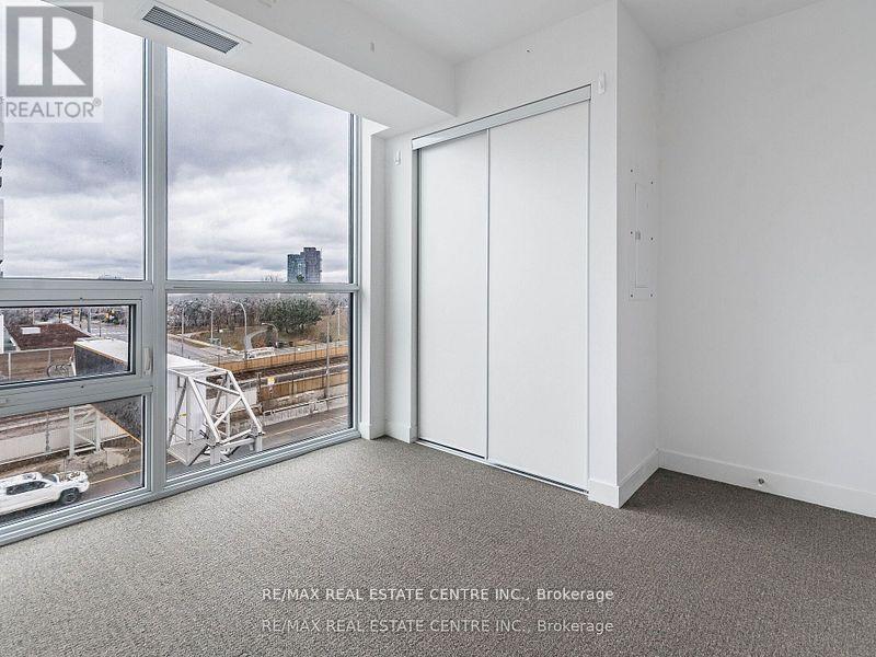 605 - 120 Varna Drive, Toronto, Ontario  M6A 0B3 - Photo 9 - C13087290