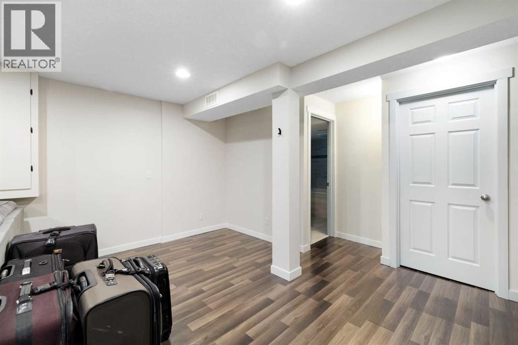 47 Covehaven Mews NE, Calgary, Alberta  T3K 0E2 - Photo 30 - A2306067