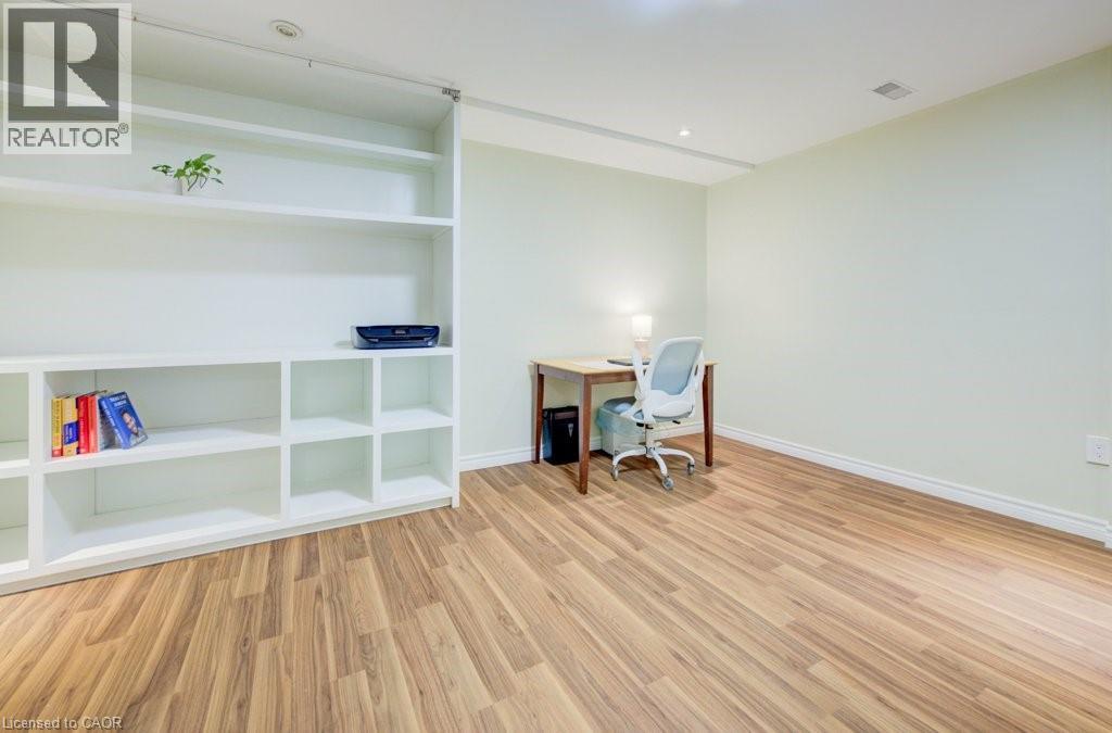 180 Marksam Road Unit# 34, Guelph, Ontario  N1H 8G5 - Photo 23 - 40820119