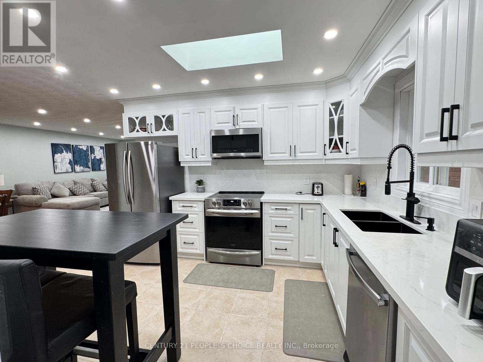 55 Vineberg Drive, Hamilton, Ontario  L9B 2P6 - Photo 47 - X13080584