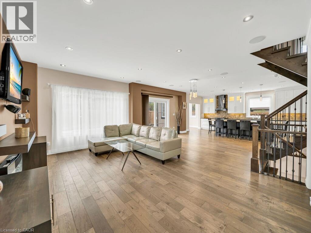 236 Neilson Avenue, Waterloo, Ontario  N2J 2M3 - Photo 17 - 40824568