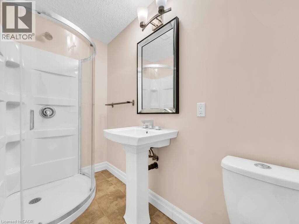 236 Neilson Avenue, Waterloo, Ontario  N2J 2M3 - Photo 36 - 40824568