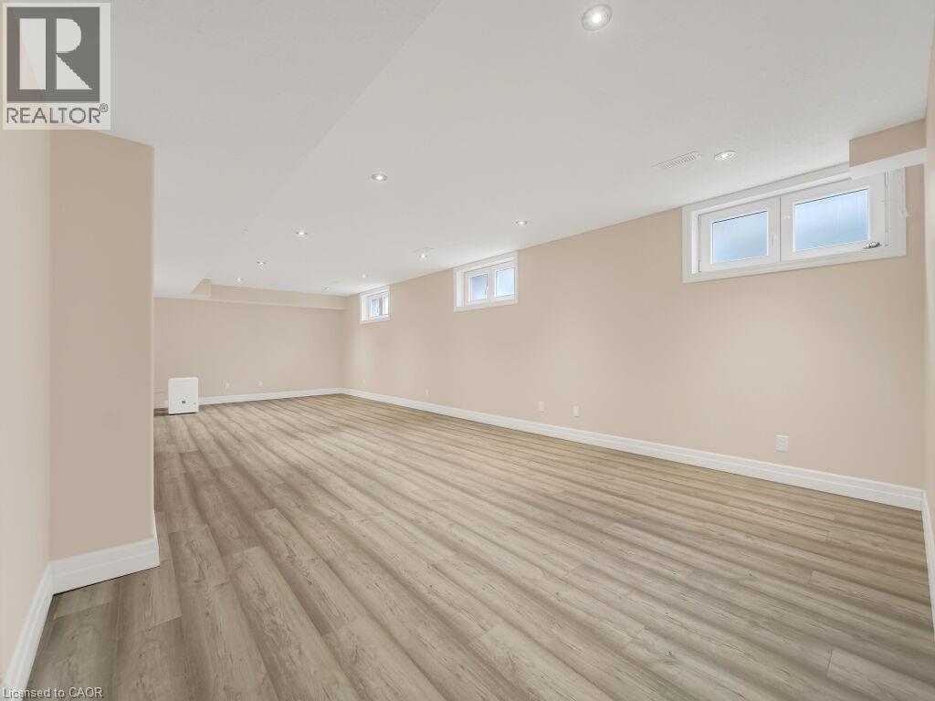 236 Neilson Avenue, Waterloo, Ontario  N2J 2M3 - Photo 35 - 40824568