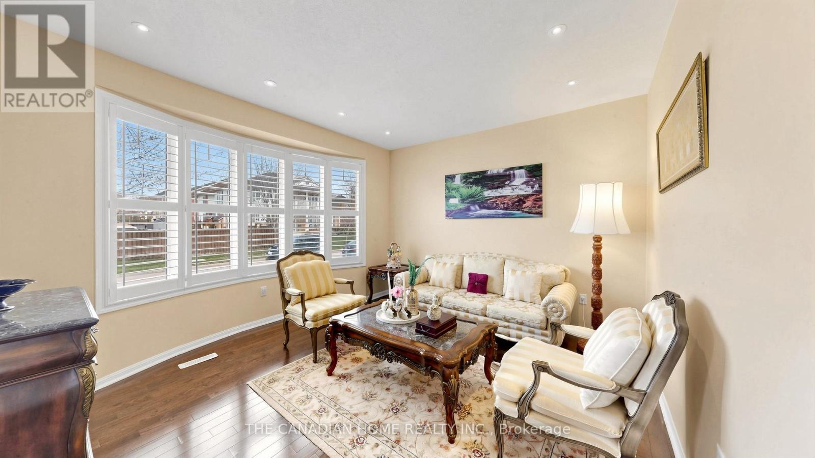92 Clausfarm Lane, Whitchurch-Stouffville, Ontario  L4A 0M1 - Photo 4 - N13087278