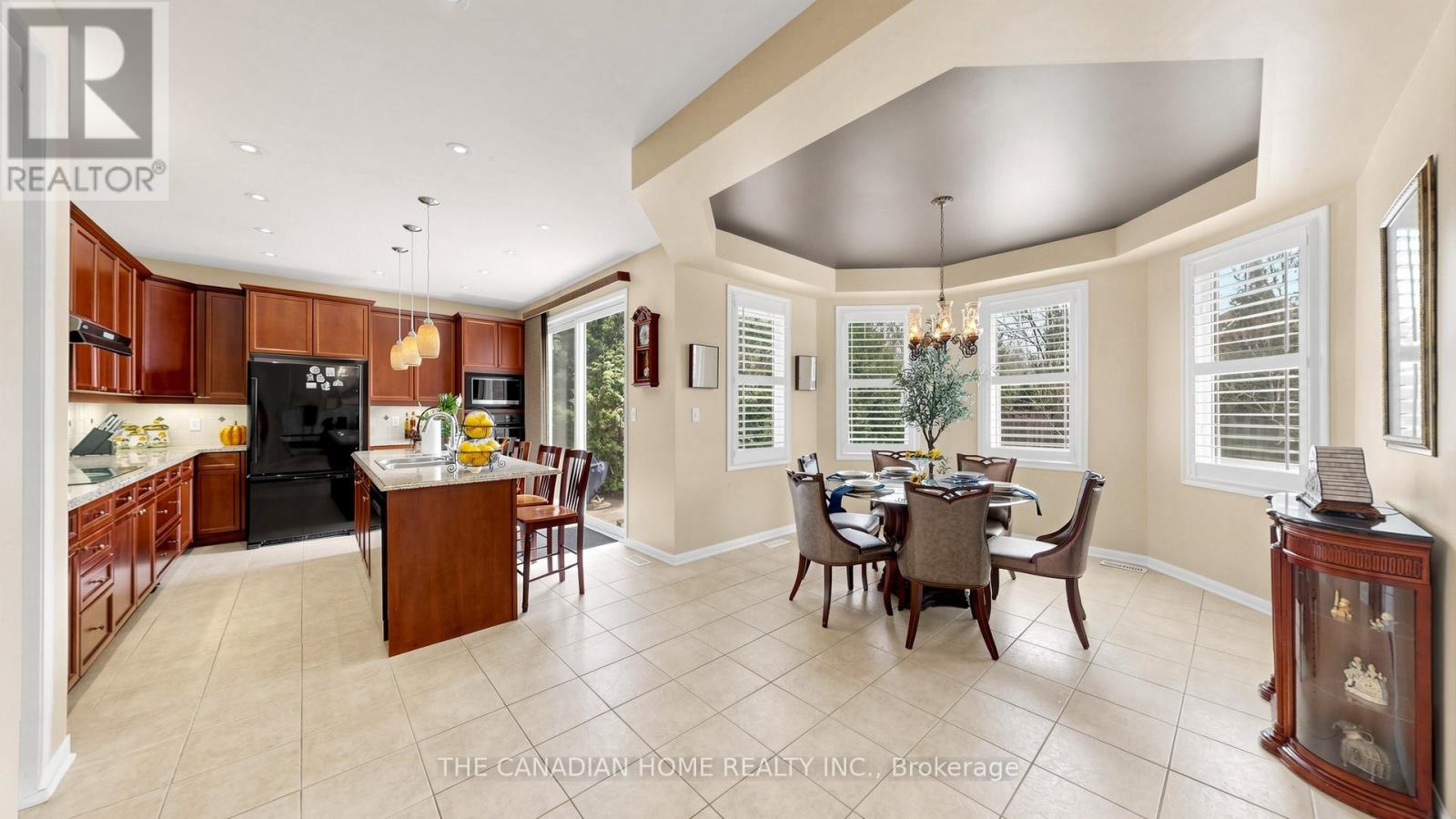 92 Clausfarm Lane, Whitchurch-Stouffville, Ontario  L4A 0M1 - Photo 8 - N13087278