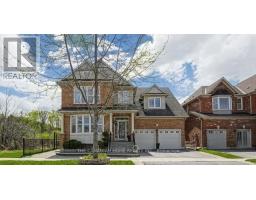 92 CLAUSFARM LANE, Whitchurch-Stouffville, Ontario