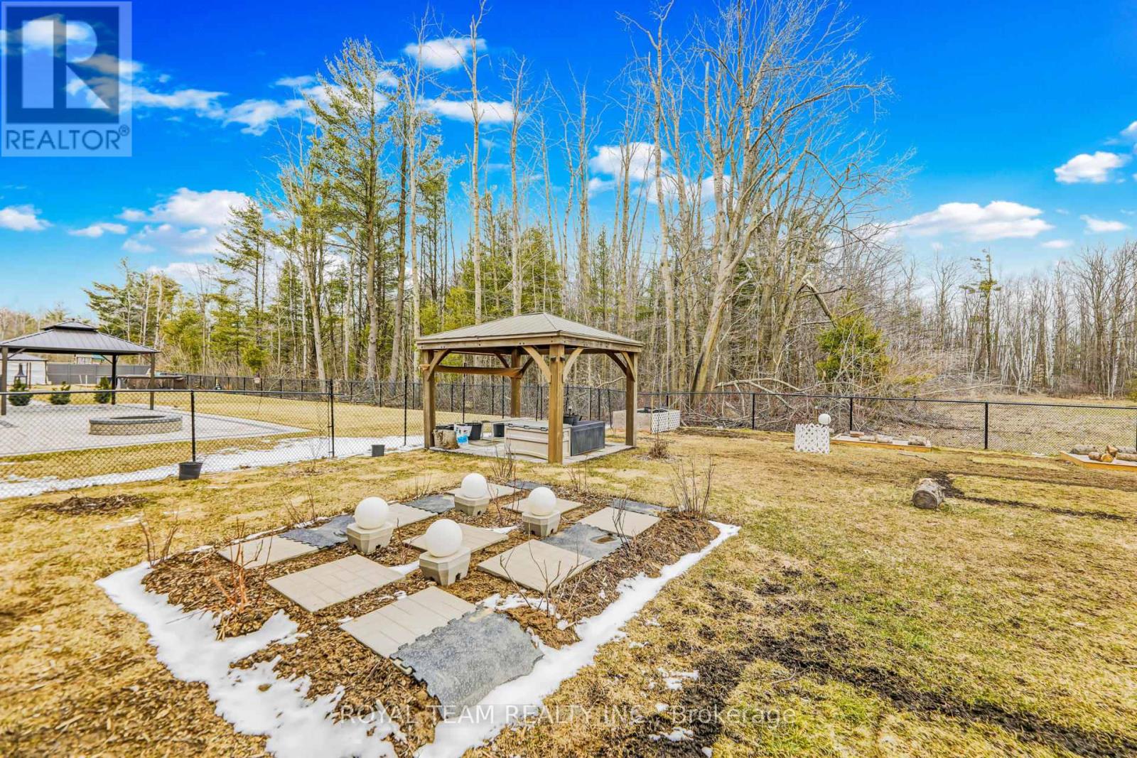 25 Thompson Way, Springwater, Ontario  L9X 2A5 - Photo 29 - S13087352