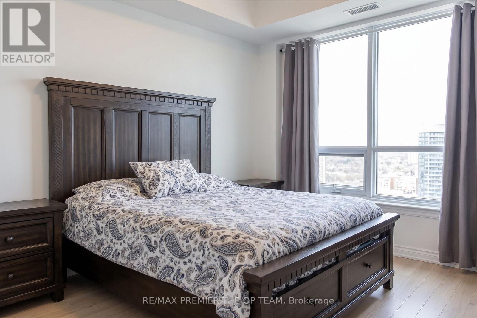 3301 - 36 Elm Drive, Mississauga (Fairview), Ontario  L5B 0N3 - Photo 8 - W13087260