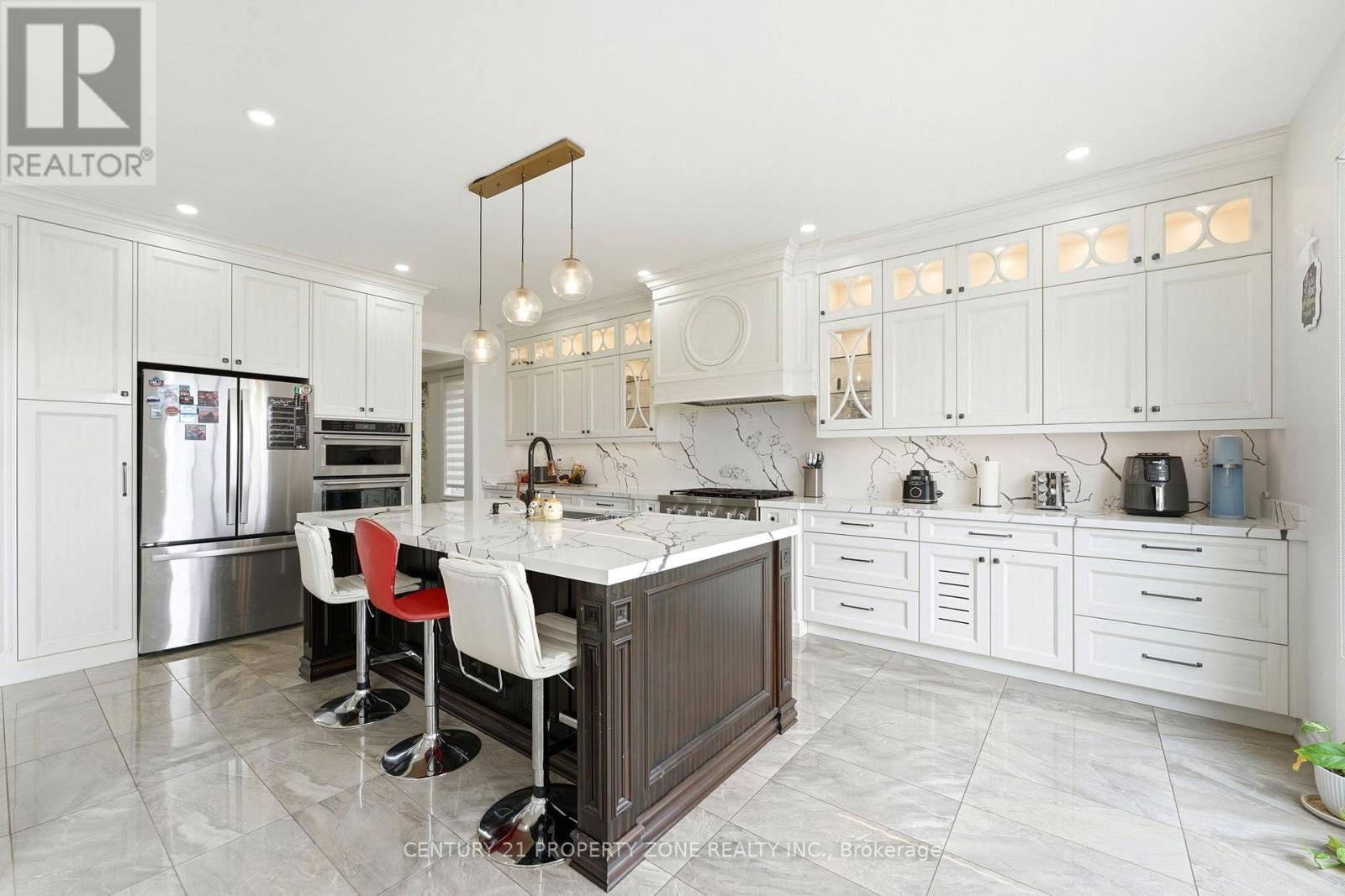 193 Bonnieglen Farm Boulevard, Caledon, Ontario  L7C 4C1 - Photo 10 - W13087262