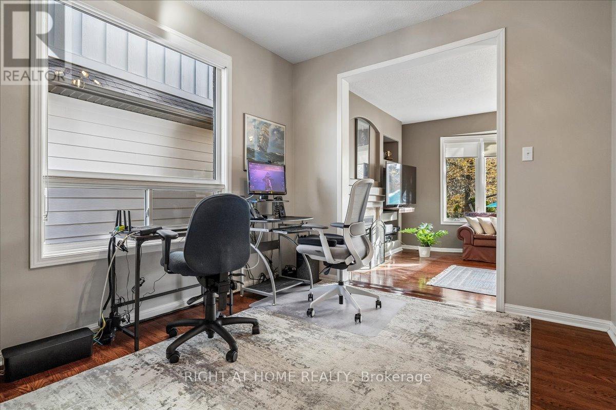 2021 Oak Grove Place, Burlington (Orchard), Ontario  L7L 6M8 - Photo 12 - W13087284