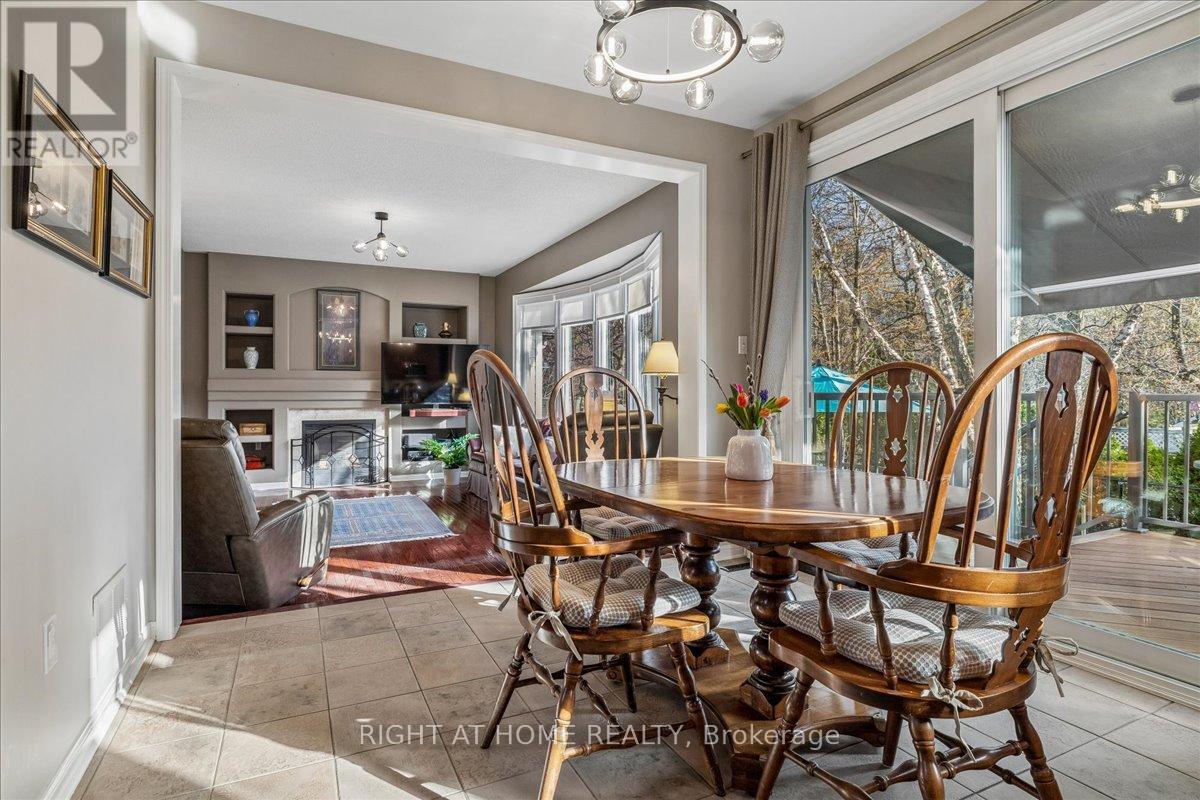 2021 Oak Grove Place, Burlington (Orchard), Ontario  L7L 6M8 - Photo 19 - W13087284
