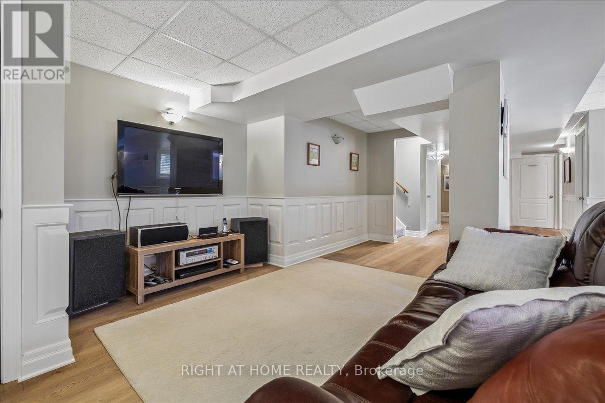 2021 Oak Grove Place, Burlington (Orchard), Ontario  L7L 6M8 - Photo 41 - W13087284