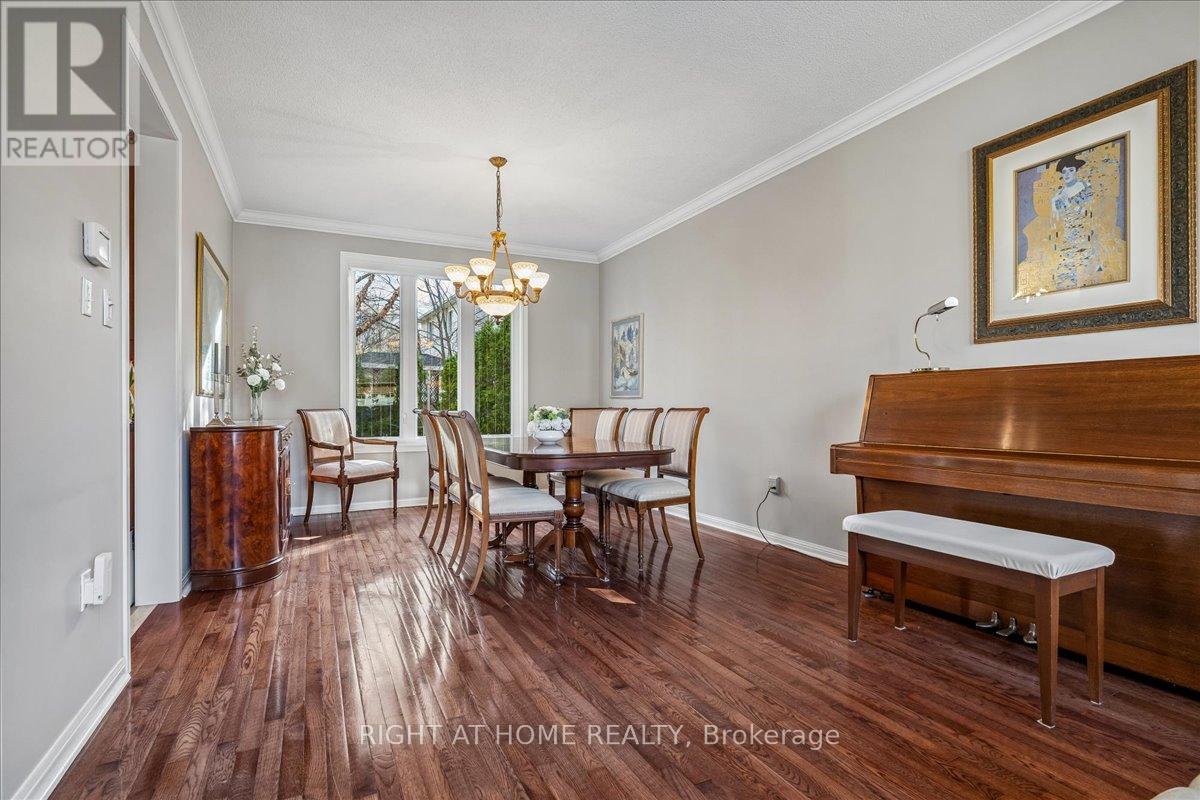 2021 Oak Grove Place, Burlington (Orchard), Ontario  L7L 6M8 - Photo 7 - W13087284