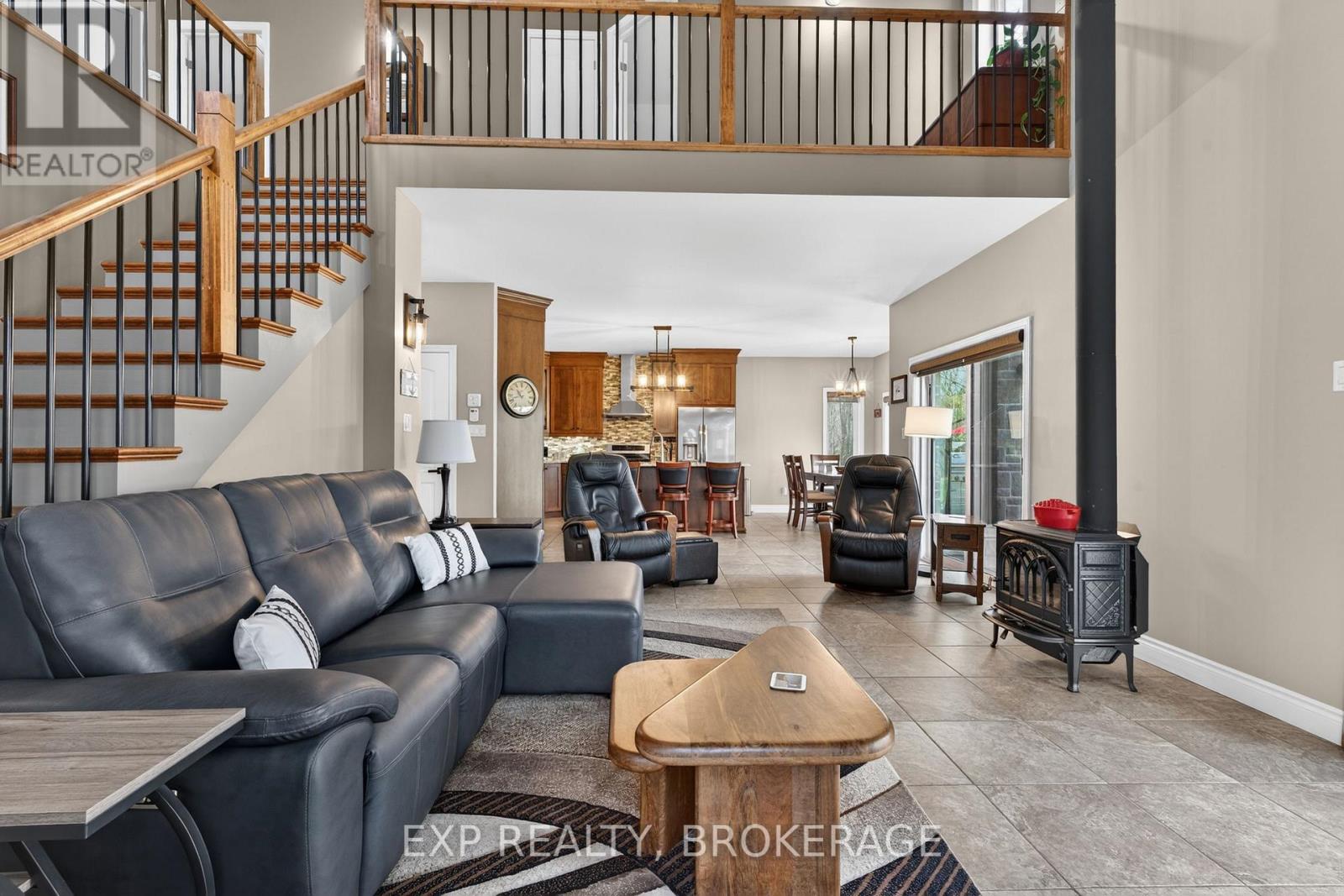 53 Pacific Road, Front Of Leeds & Seeleys Bay, Ontario  K0E 1L0 - Photo 6 - X13082694