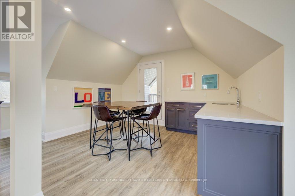 91 Albert Street, Waterloo, Ontario  N2L 3S6 - Photo 31 - X13087328