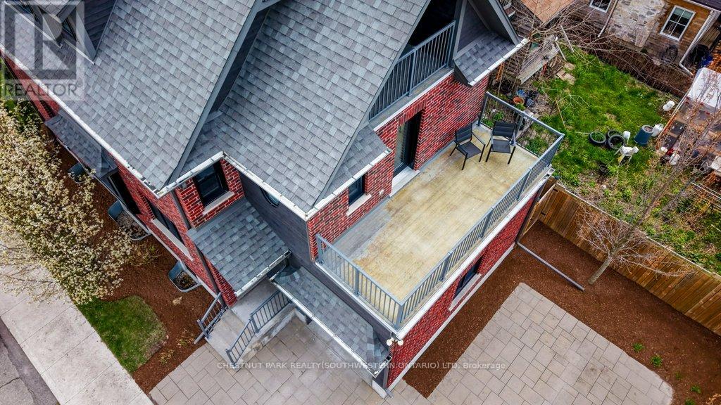 91 Albert Street, Waterloo, Ontario  N2L 3S6 - Photo 33 - X13087328