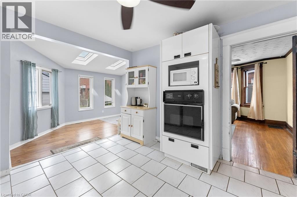 4725 Third Avenue, Niagara Falls, Ontario  L2E 4L7 - Photo 14 - 40820255