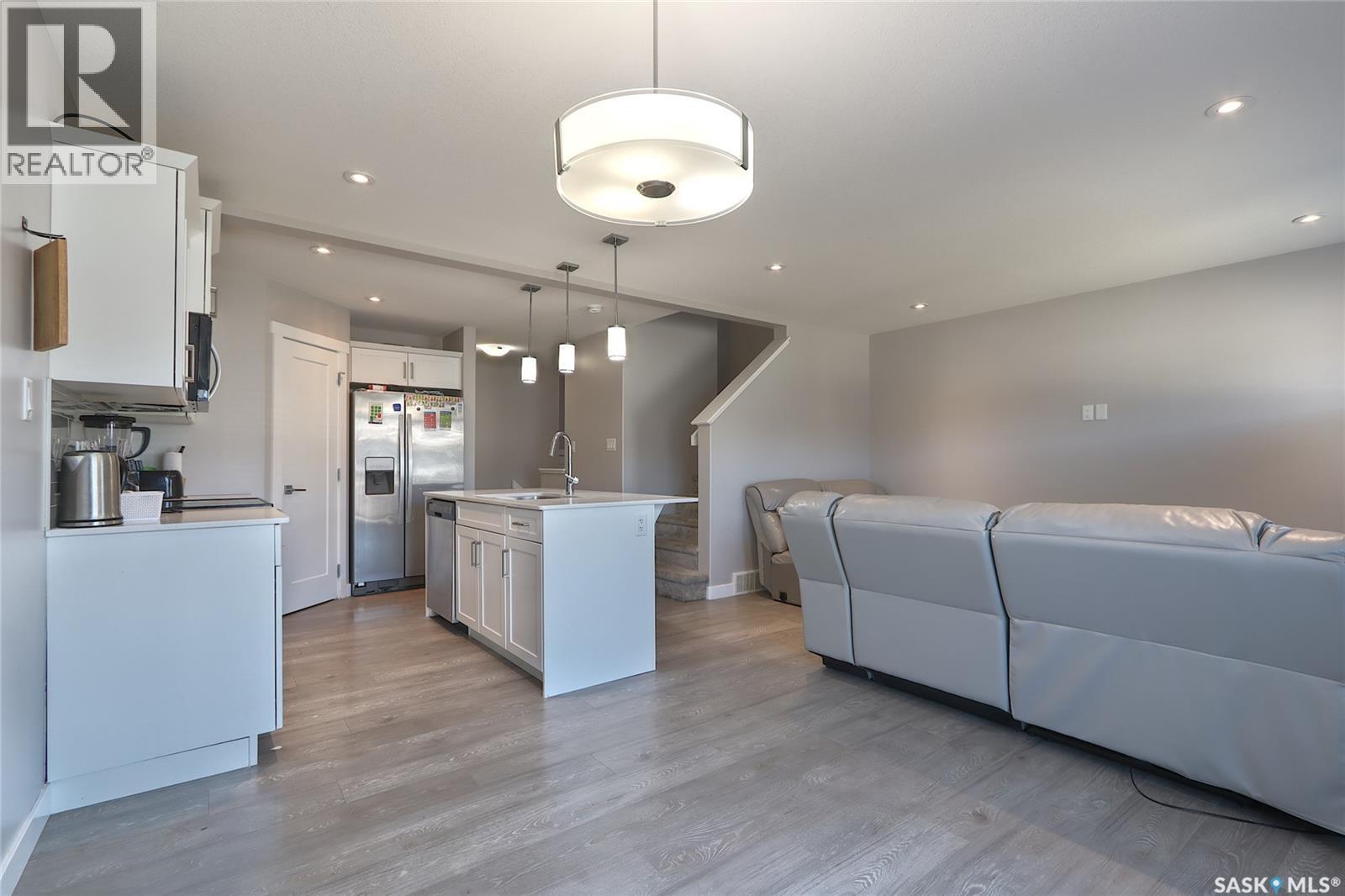 1732 Mustard Street, Regina, Saskatchewan  S4Y 0G1 - Photo 9 - SK034817