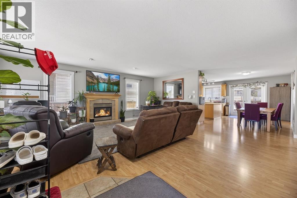 15 Meadowview Court, Didsbury, Alberta  T0M 0W0 - Photo 5 - A2304457