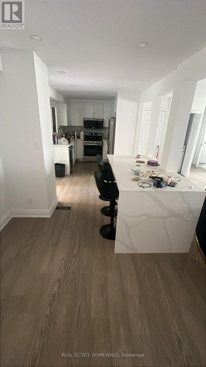 Main - 932 Elgin Street, Newmarket, Ontario  L3Y 3C1 - Photo 4 - N13074552