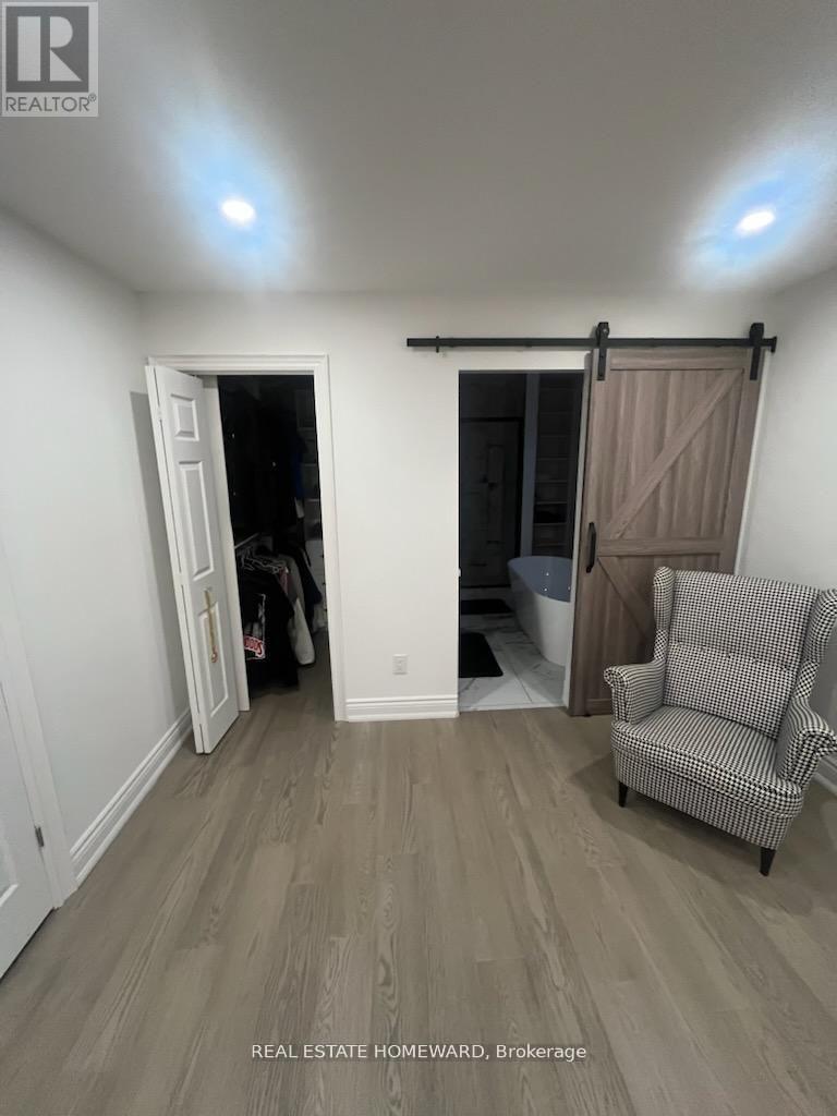Main - 932 Elgin Street, Newmarket, Ontario  L3Y 3C1 - Photo 9 - N13074552