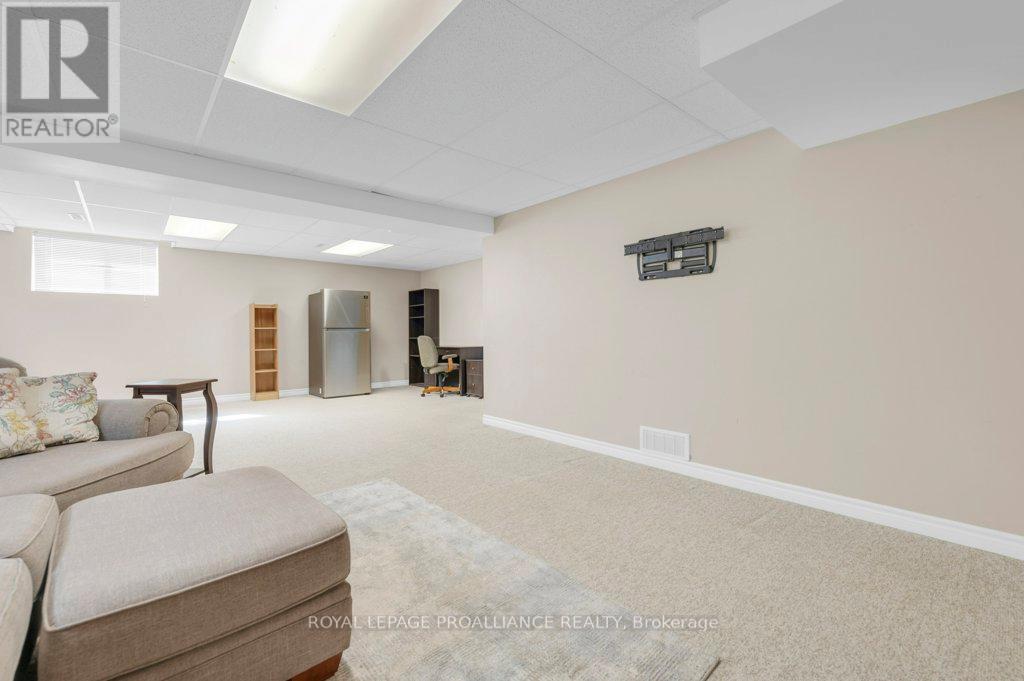 12 Stonegate Crescent, Quinte West, Ontario  K0K 2C0 - Photo 27 - X12984960