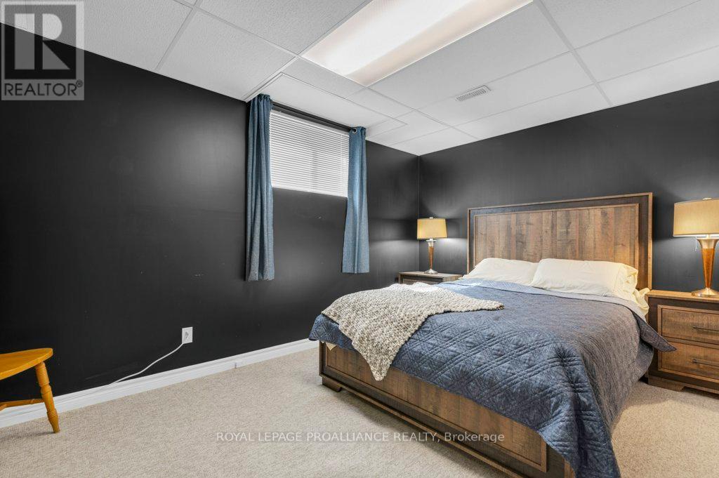 12 Stonegate Crescent, Quinte West, Ontario  K0K 2C0 - Photo 29 - X12984960