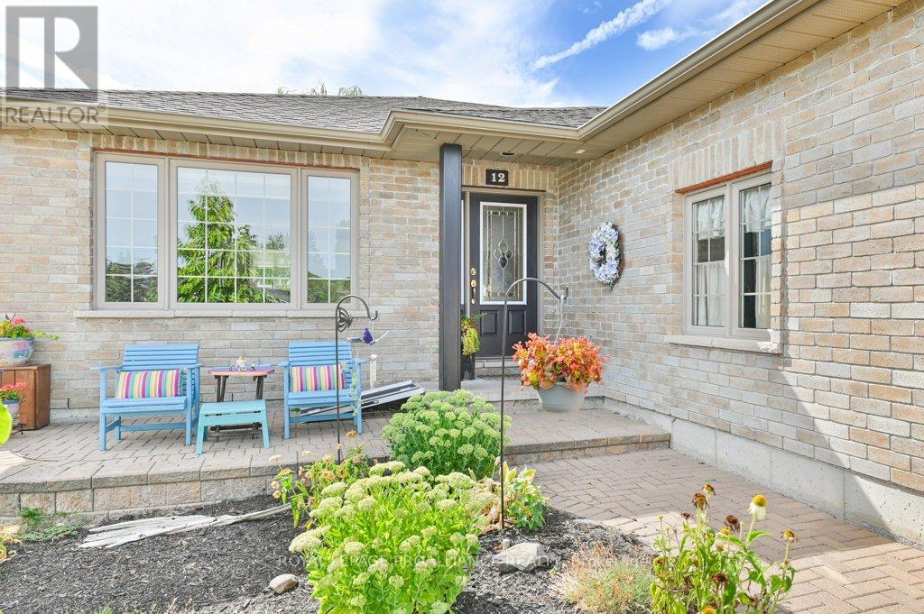 12 Stonegate Crescent, Quinte West, Ontario  K0K 2C0 - Photo 6 - X12984960