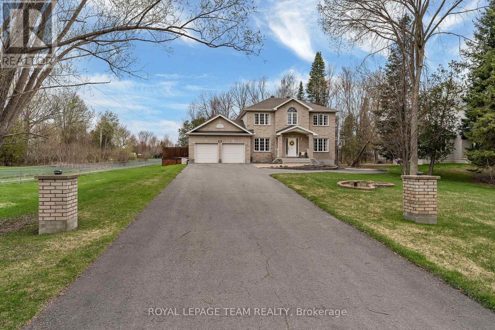 7067 Donwel Drive, Ottawa, Ontario  K4P 1M7 - Photo 3 - X13060756