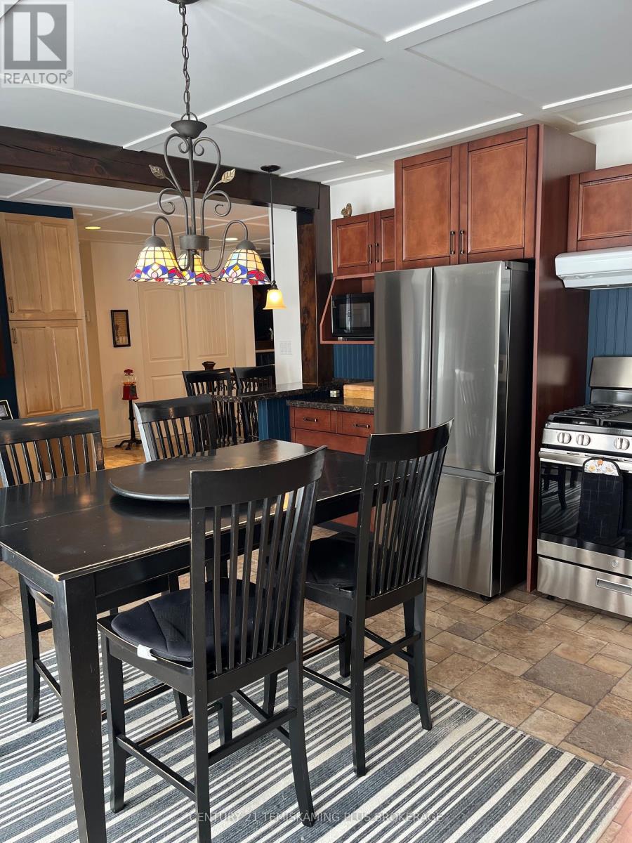 7 Poplar Crescent, Temagami, Ontario  P0H 2H0 - Photo 16 - X13069128