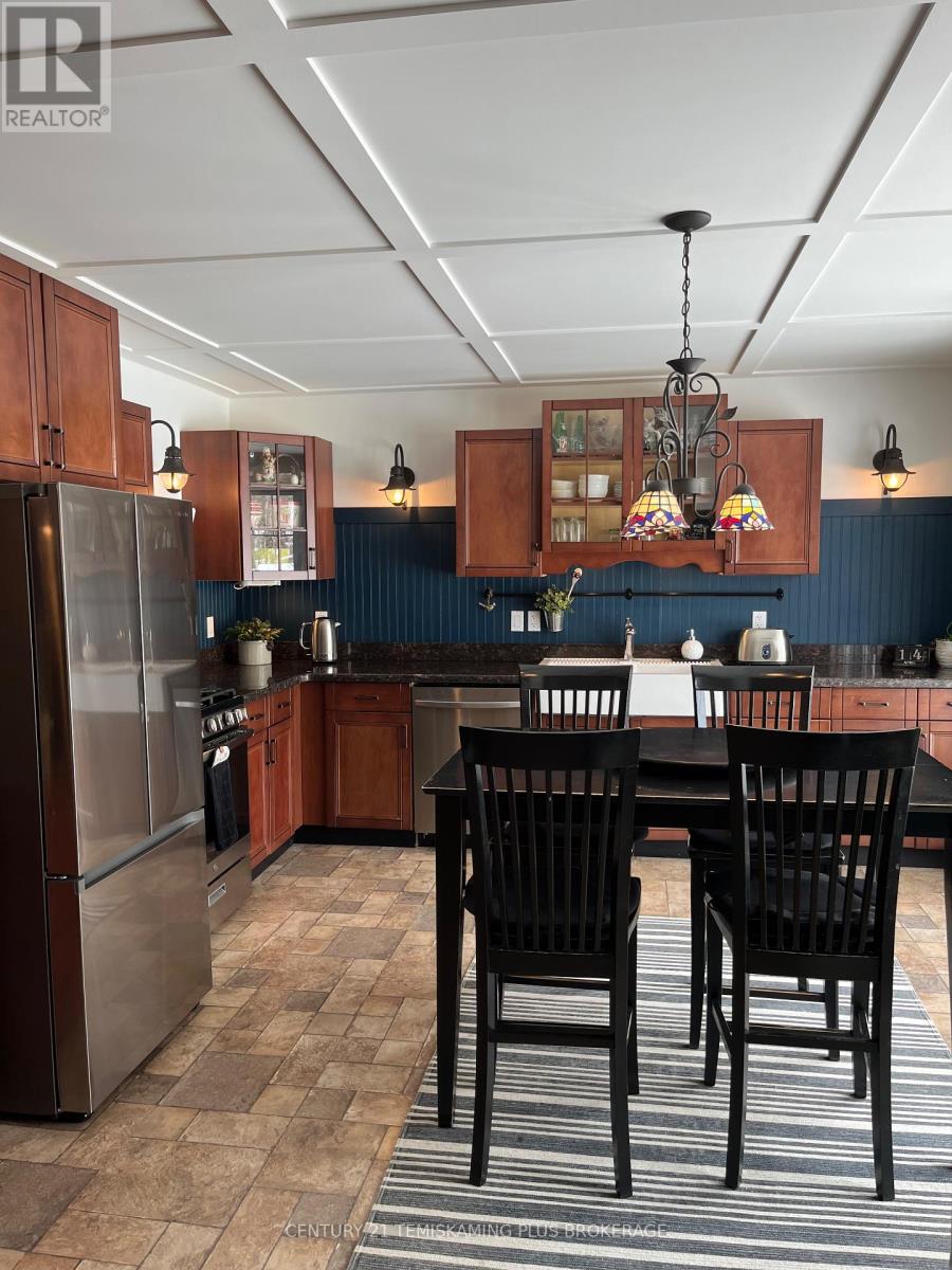 7 Poplar Crescent, Temagami, Ontario  P0H 2H0 - Photo 6 - X13069128